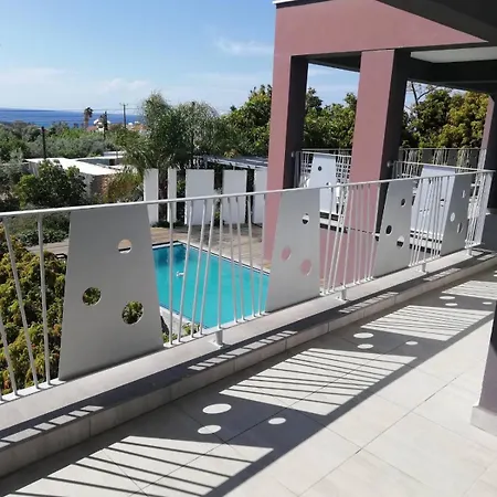 Antonia - Christina * Argaka