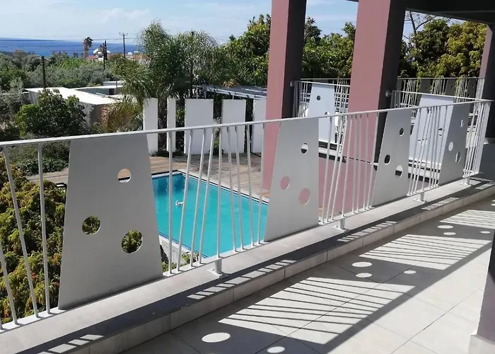 Antonia - Christina * Argaka